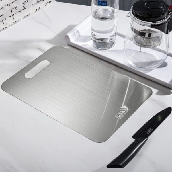 100% Pure Titanium Cutting Board - Chef Titanium™